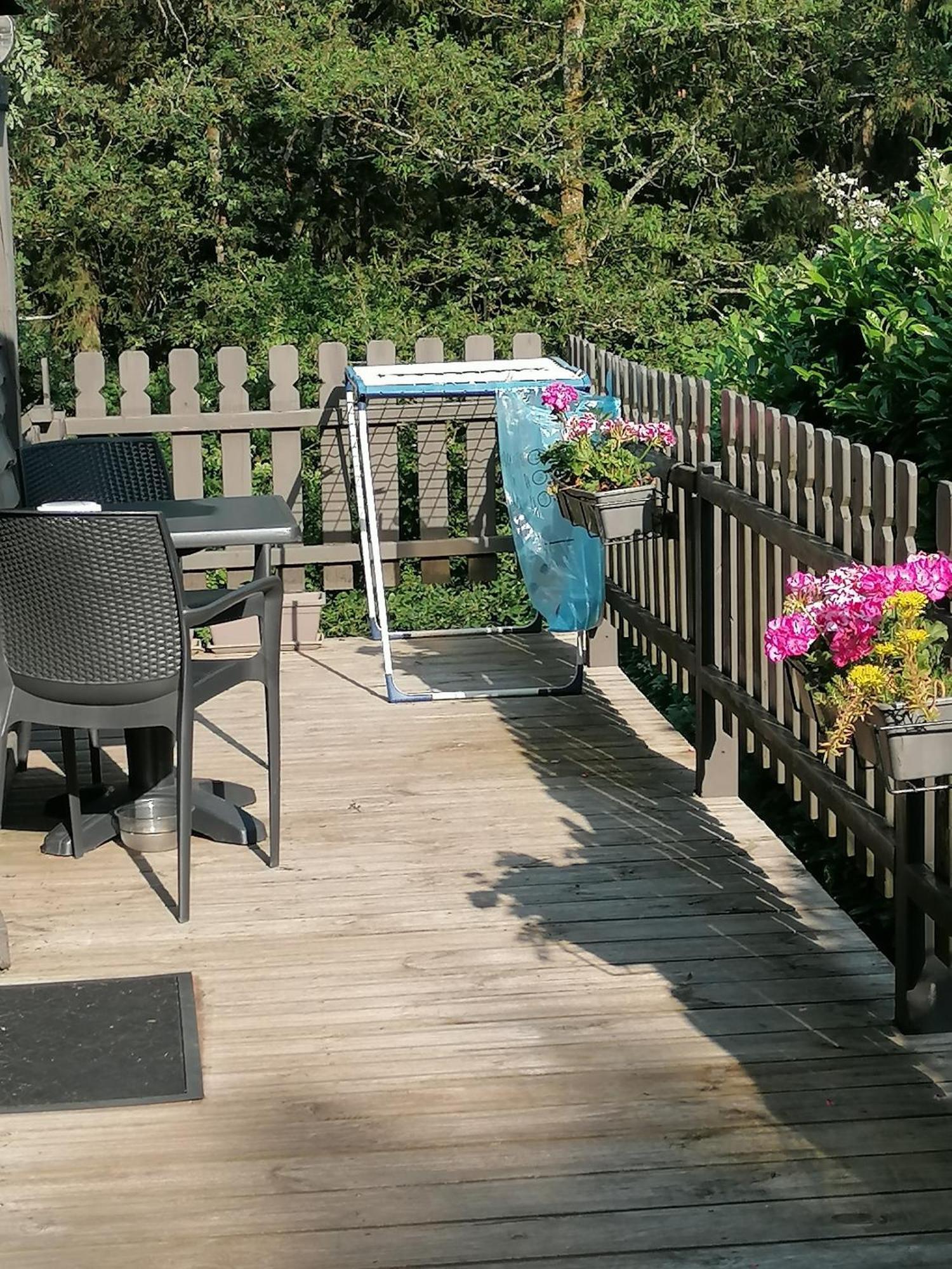 Durbuy Kleine Familiechalet Edelweiss 4 A 5 Pers Экстерьер фото
